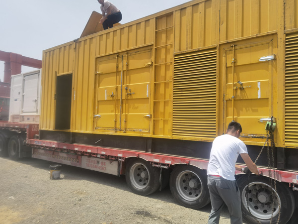 淄博发电机出租100KW发电机需要什么规格的电缆线？
